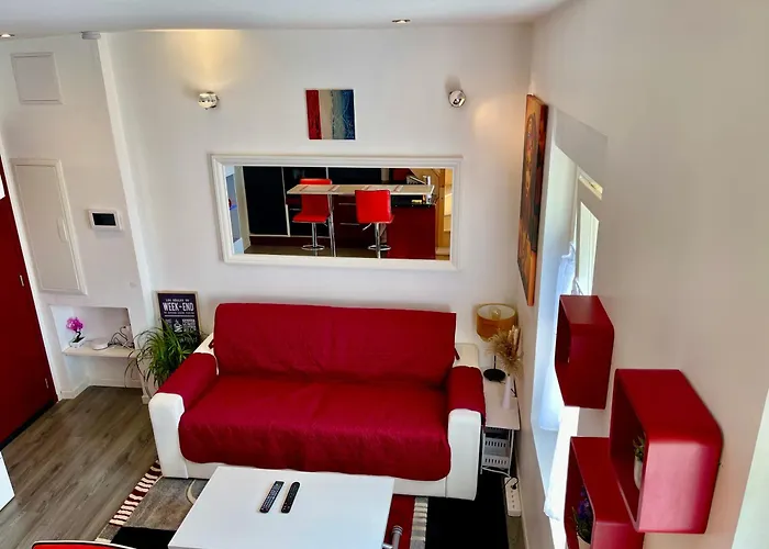 Appartement En Duplex Proche Gare D\'Amiens